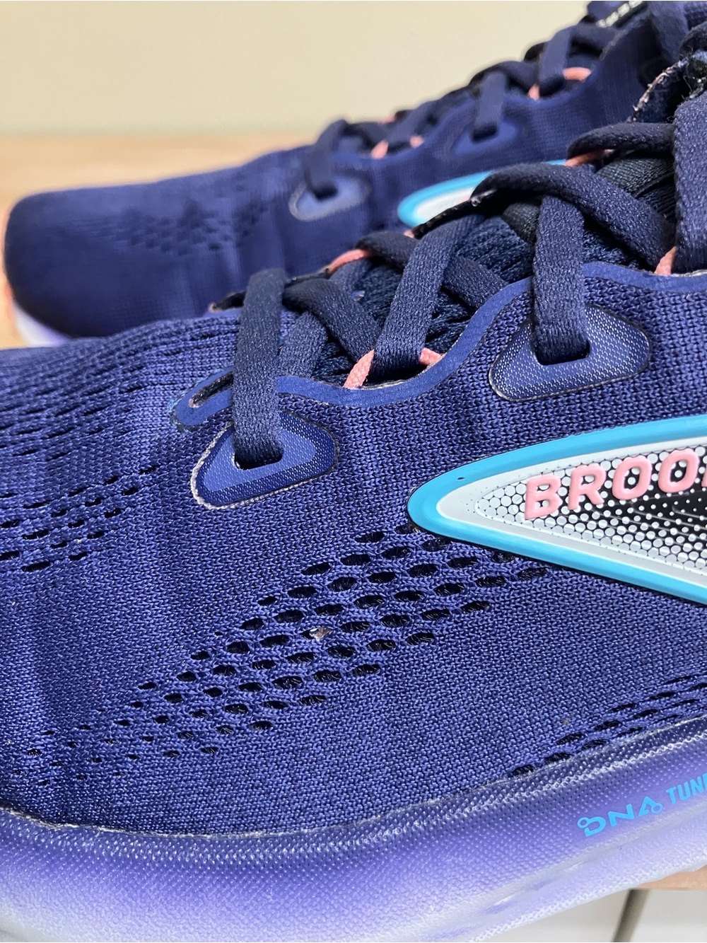 Brooks Women's Glycerine 22 - Picture 13 of 15